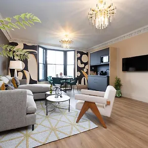 Apart-hotel 30 Castle Street Deluxe, Edimburgo