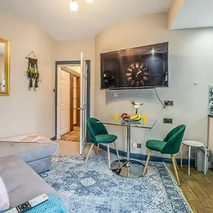 Apartment Stylish Abode, Edinburgh