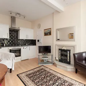 Apartment The Portsburgh Square, Edinburgh